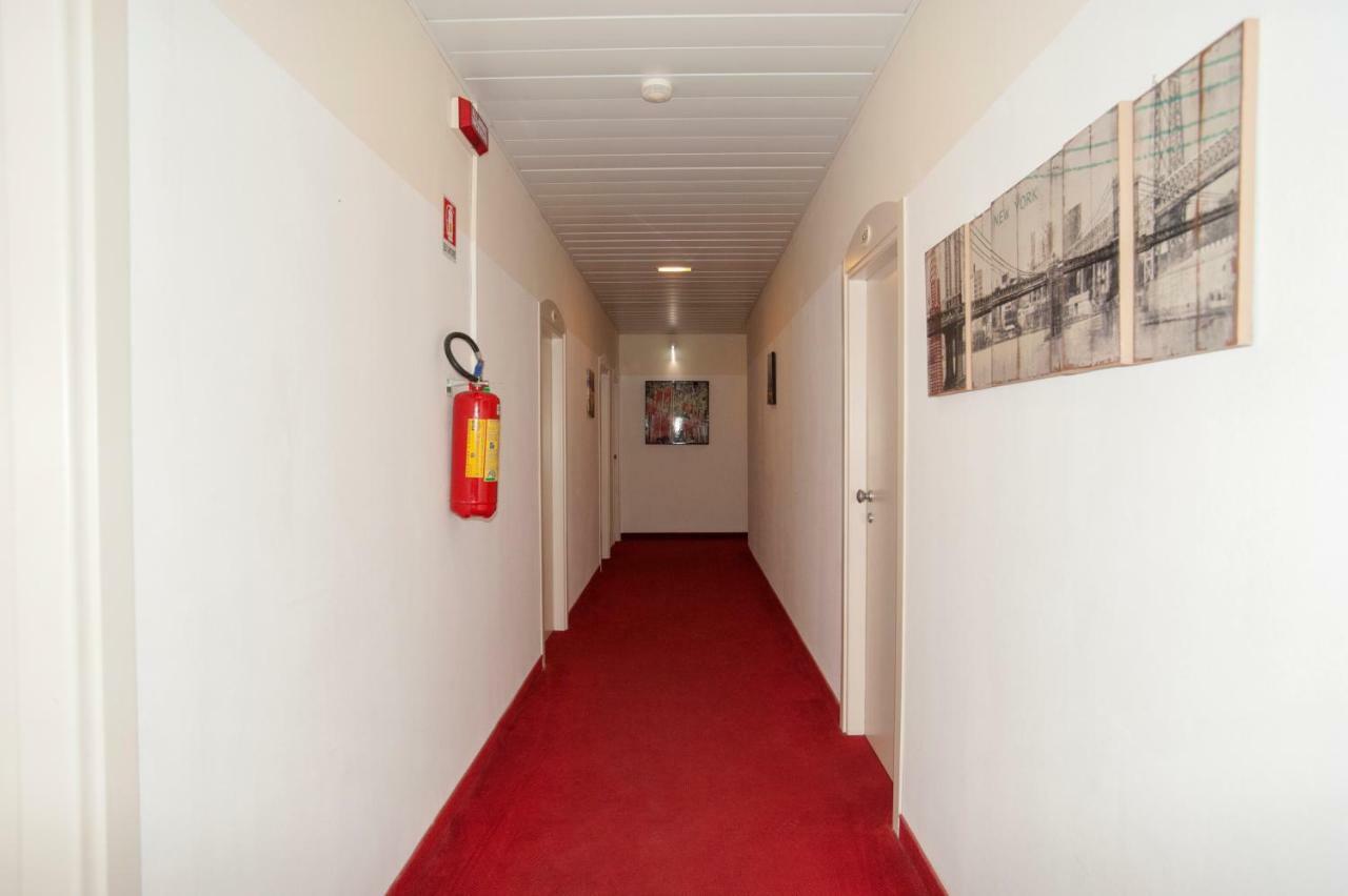 Villa Silvie Rose Чезенатико Экстерьер фото